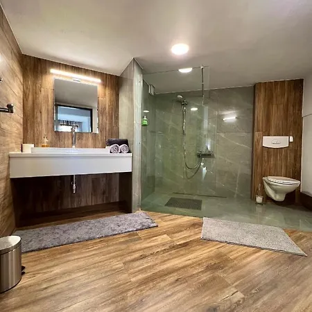 659 Apartamento Vinné